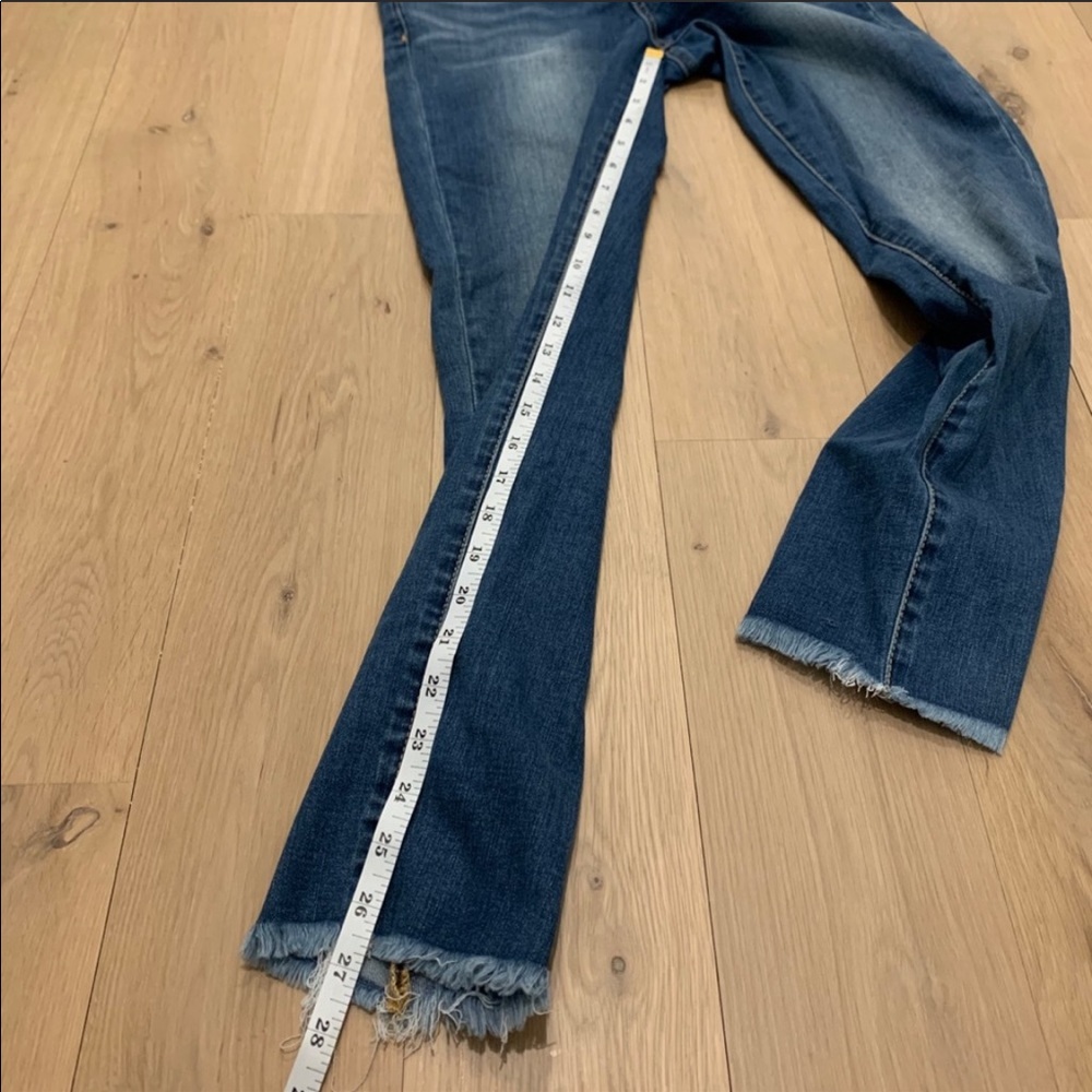 Articles of Society Carly Crop Skinny Jeans Blue - Picture 12 of 16
